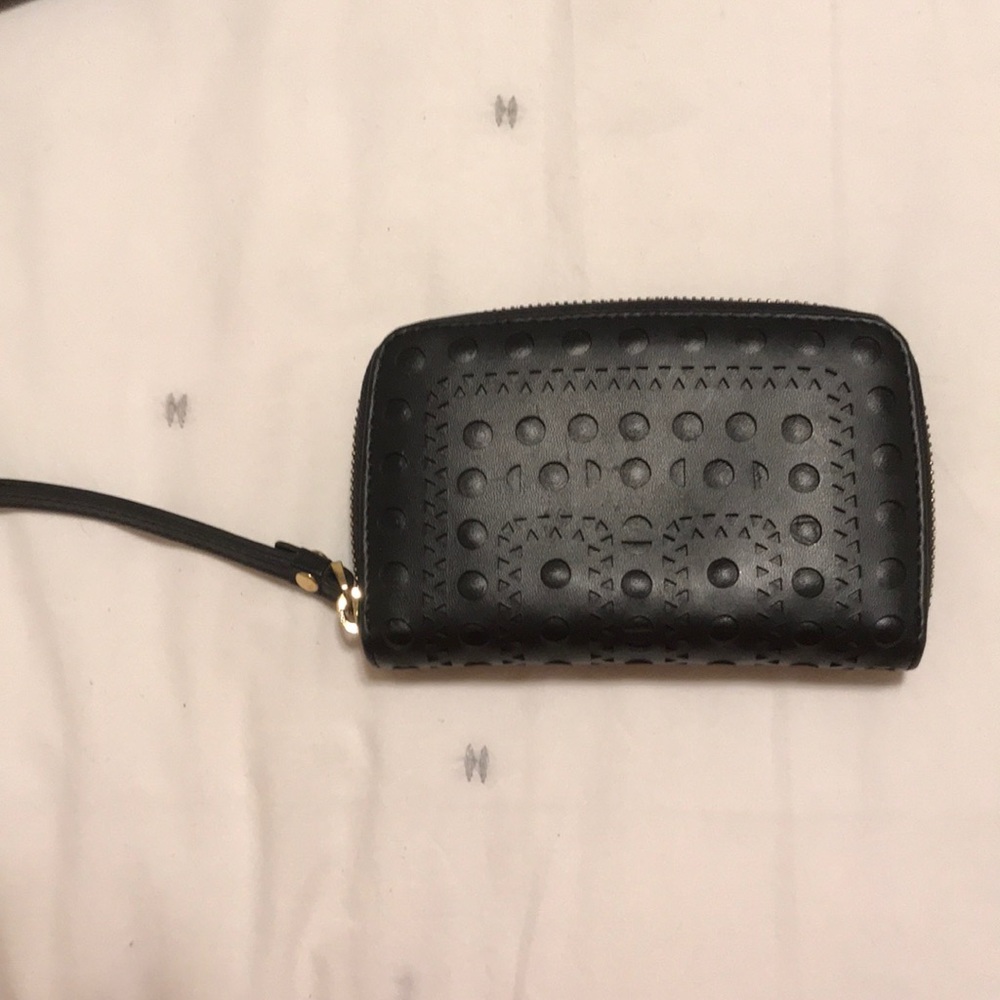 Stuart Weitzman Wallet ❤️ - Picture 2 of 3